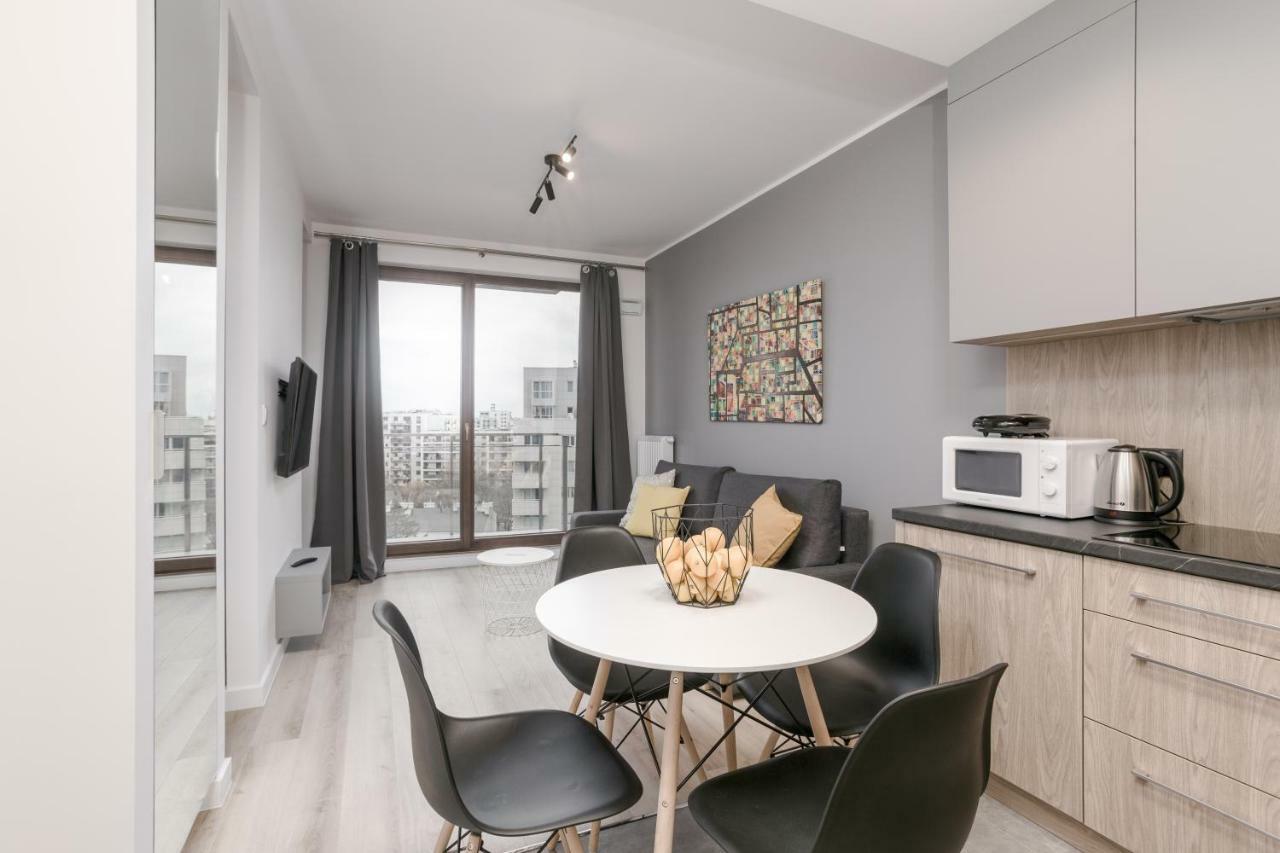 Chill Apartments Wola Warsaw Exterior photo