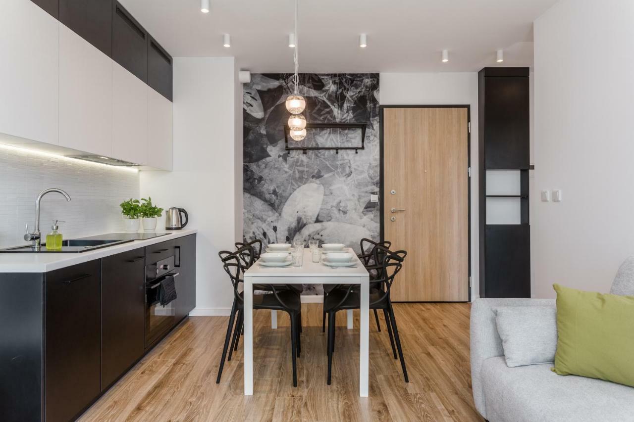Chill Apartments Wola Warsaw Exterior photo